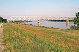 Eisenbahnbrcke ber die Donau